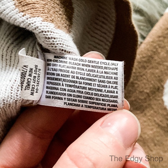 Old Navy | Patterned Crew-Neck Sweater - Picture 6 of 7